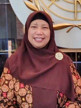 dr. Agustin Kusumayati, M.Sc., Ph.D.